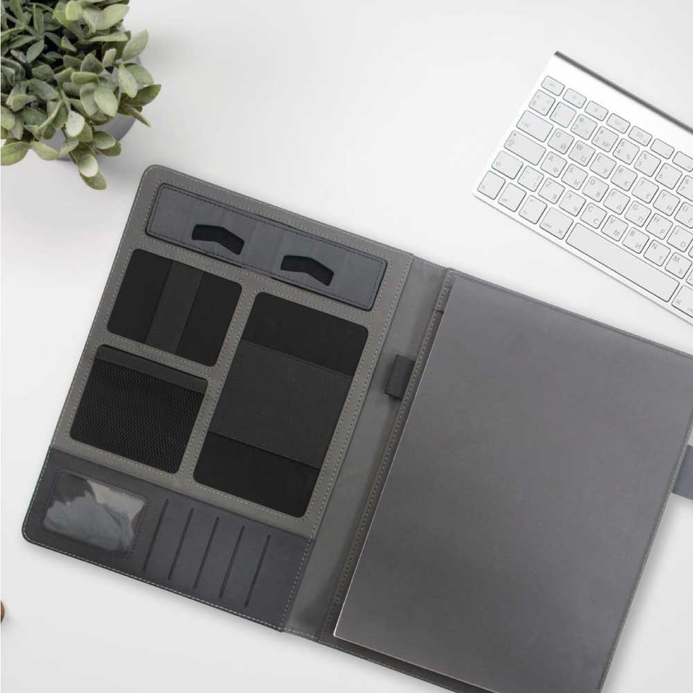 Dorniel Portfolio with Power Bank 4