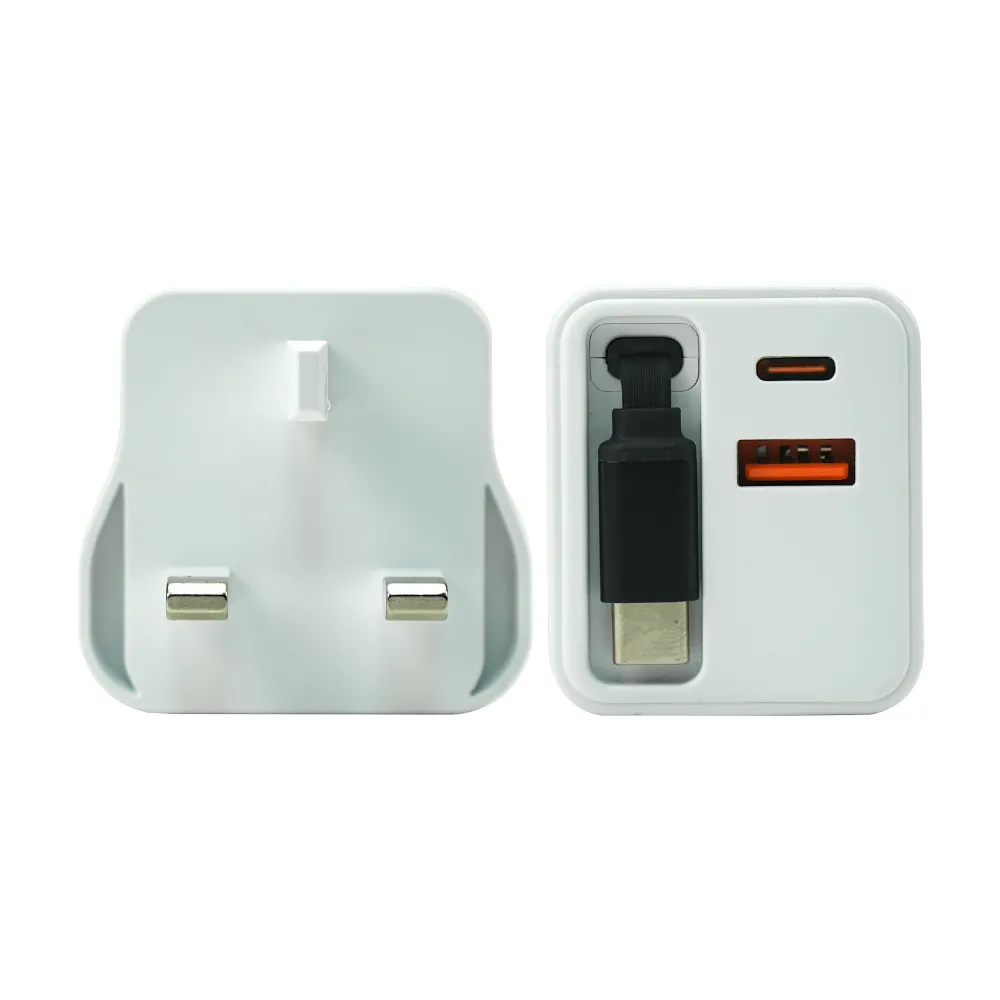 80W GaN Fast Charger Adaptor with Retractable Built-in Type-C Cable 3