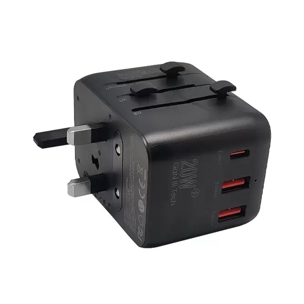 World Travel Adapter With 20W PD  4