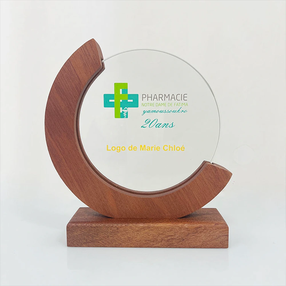 Wood Base K9 Crystal Award – Wooden Box 3