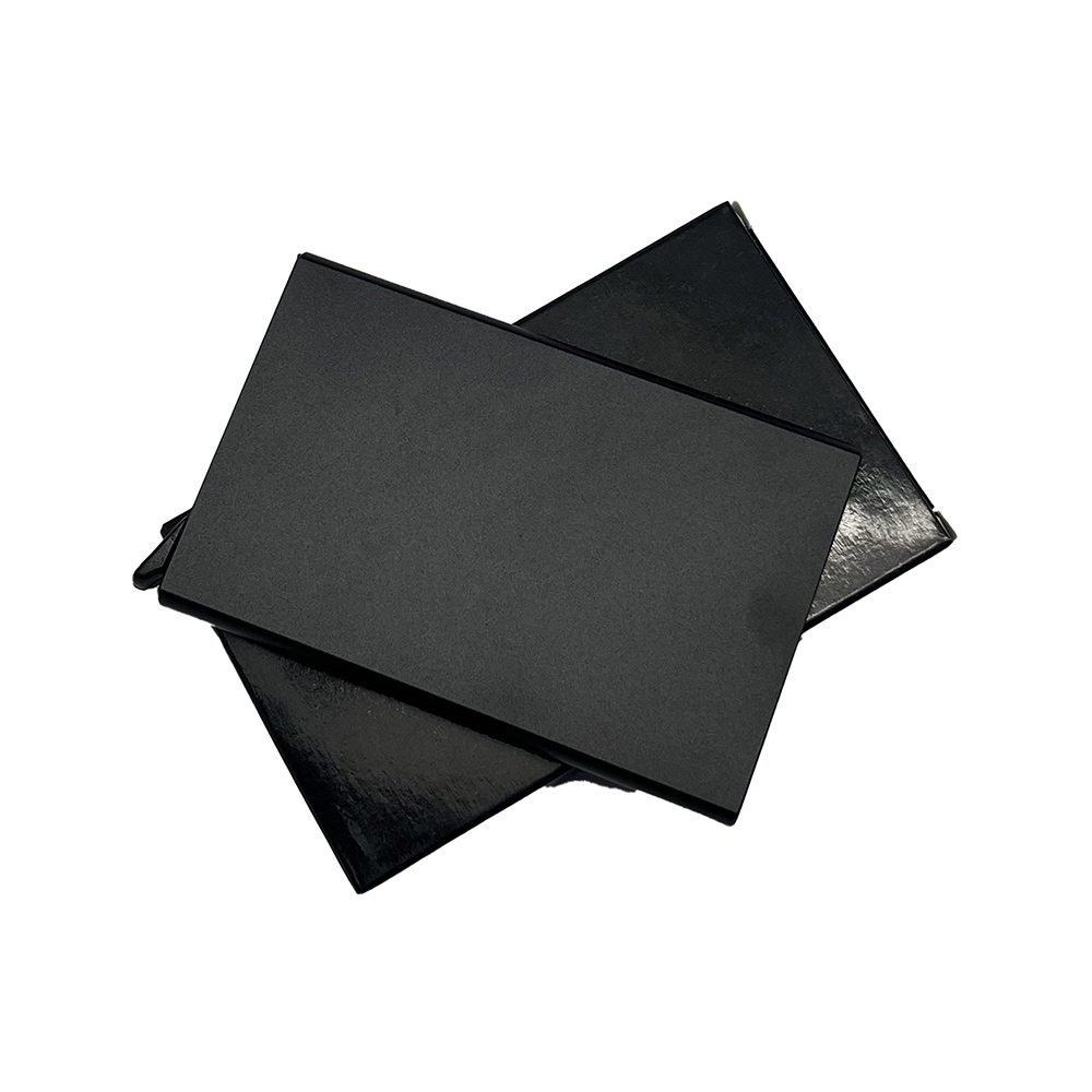 Metal Card Holder with RFID Protection 1