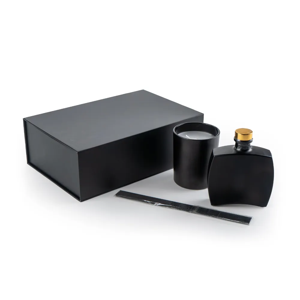 Exclusive Collection Gift Set Aroma Diffuser and Scented Candle 4