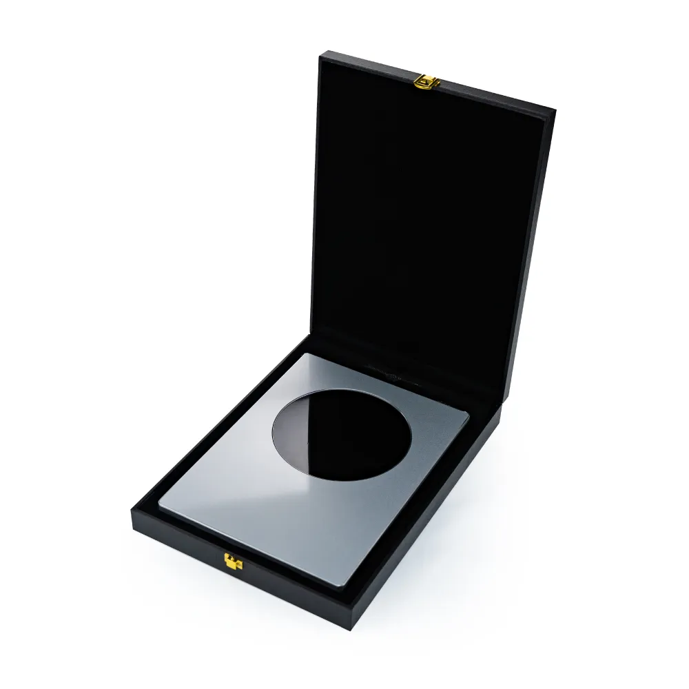 A4 Aluminum Award Plaques with Round Colored Plate and Stand 5