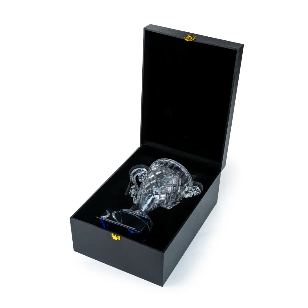 Large Crystal Glass Trophy Cup with Chocolate Gift Edition in Luxury Bo 4