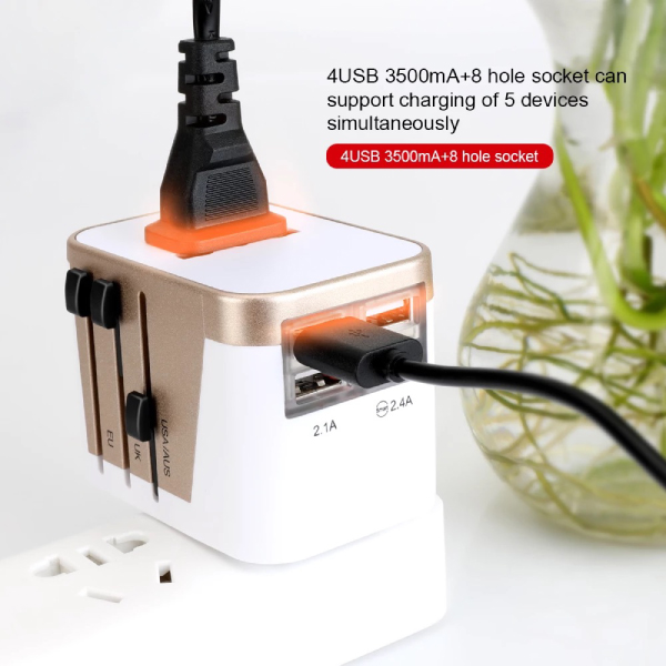 AD-10 – 4 USB Port Travel Adapter 3