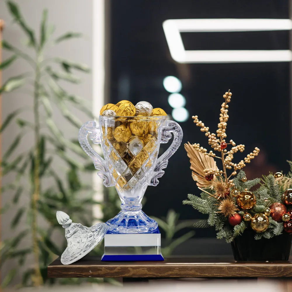 Large Crystal Glass Trophy Cup with Chocolate Gift Edition in Luxury Bo 1