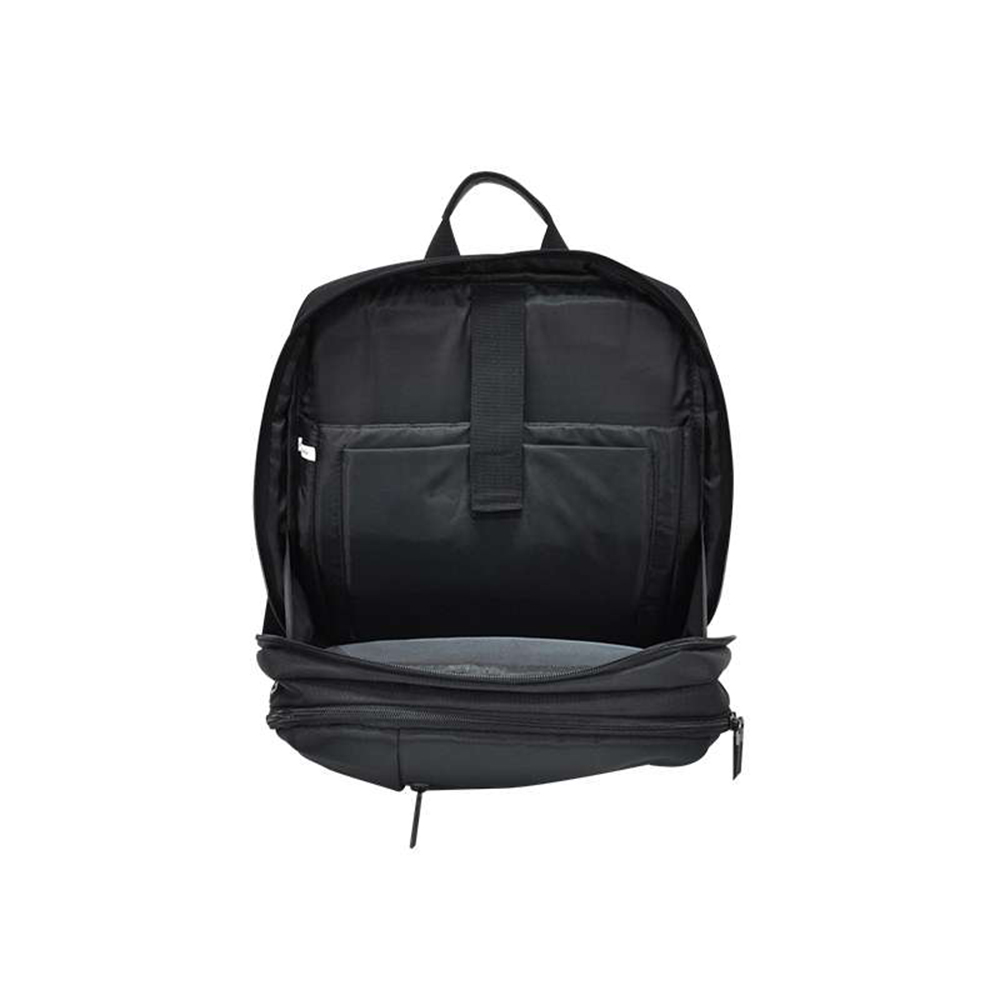 Backpack with 17L capacity 5